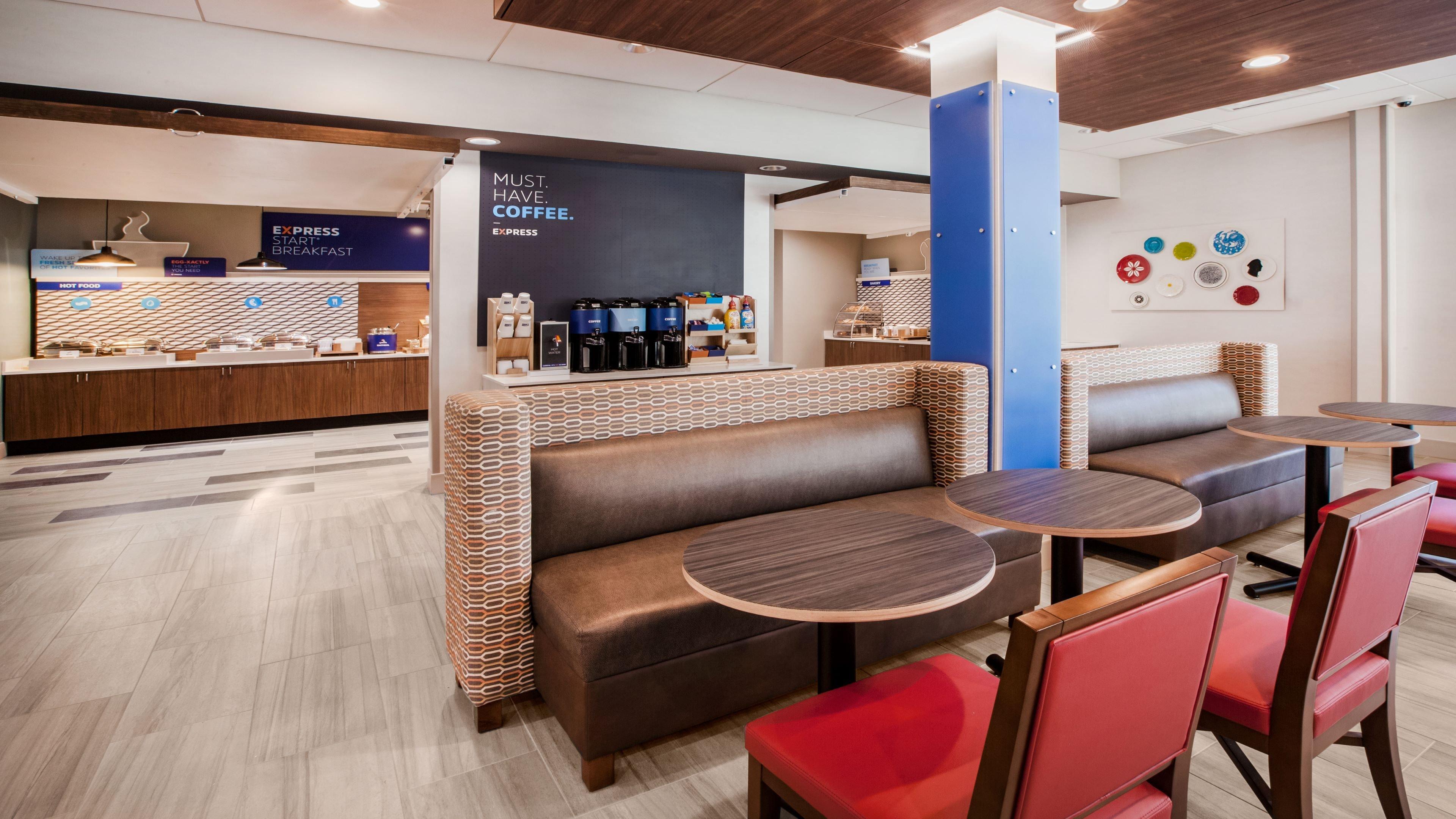 Holiday Inn Express & Suites - Enterprise By Ihg Exterior foto